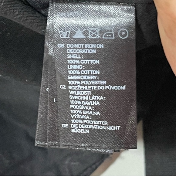 H&M Beaded Embroidered Crop Black and White Women Jacket size 4 - Picture 15 of 15